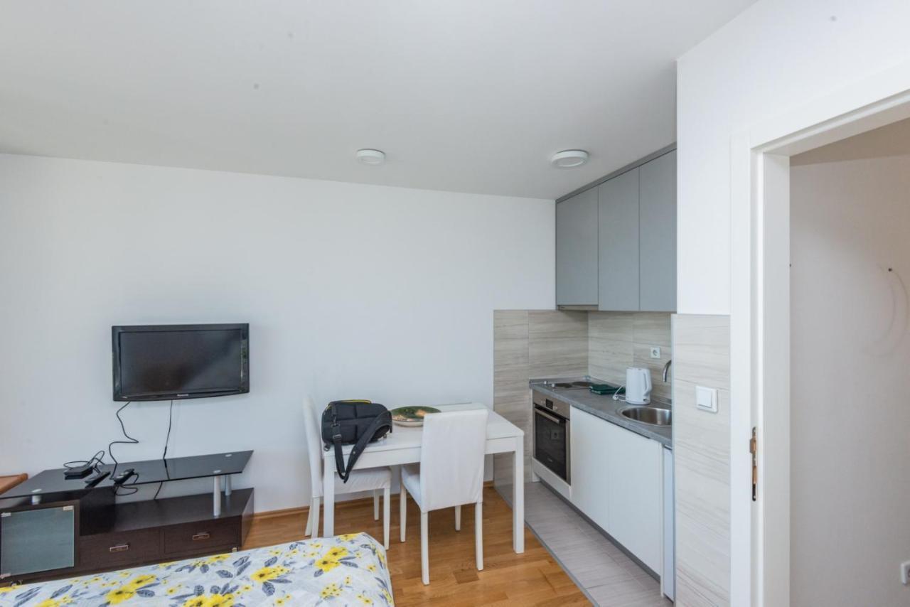 Hafsa Apartments Sarajevo City View Exterior photo